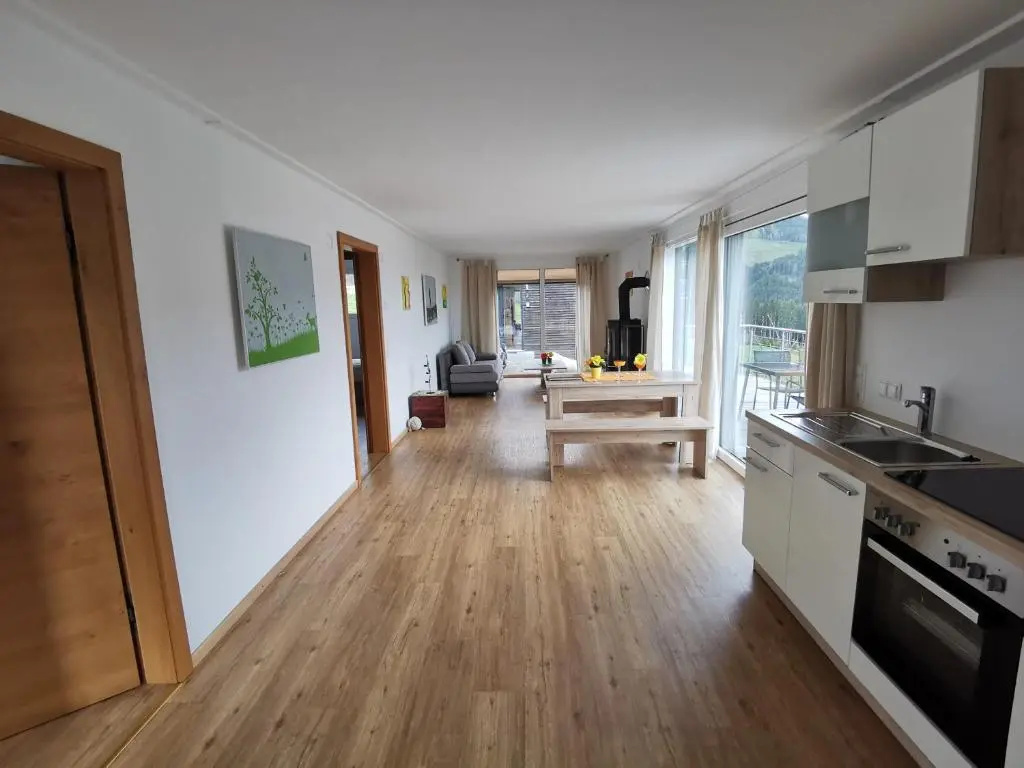 2 Bedrooms Chalet