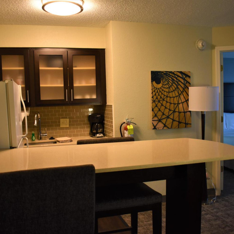 Staybridge Suites Cranbury by IHG - Général