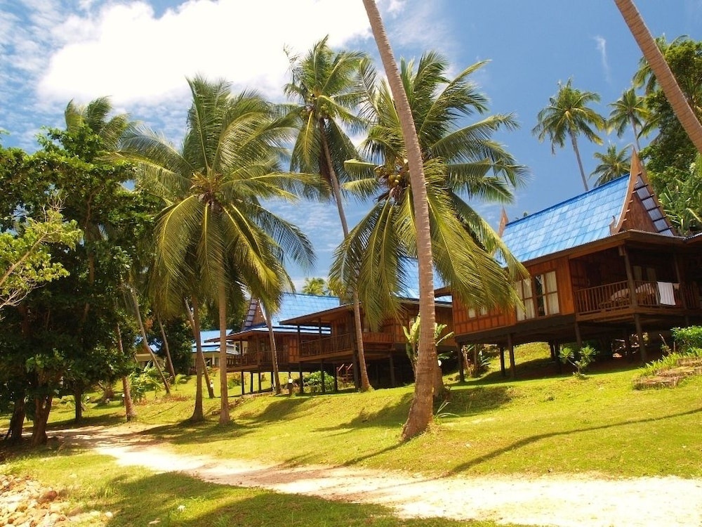 Beach & Waterfront