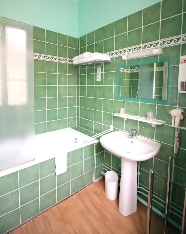 Comfort room
