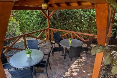 Balcony & Terrace