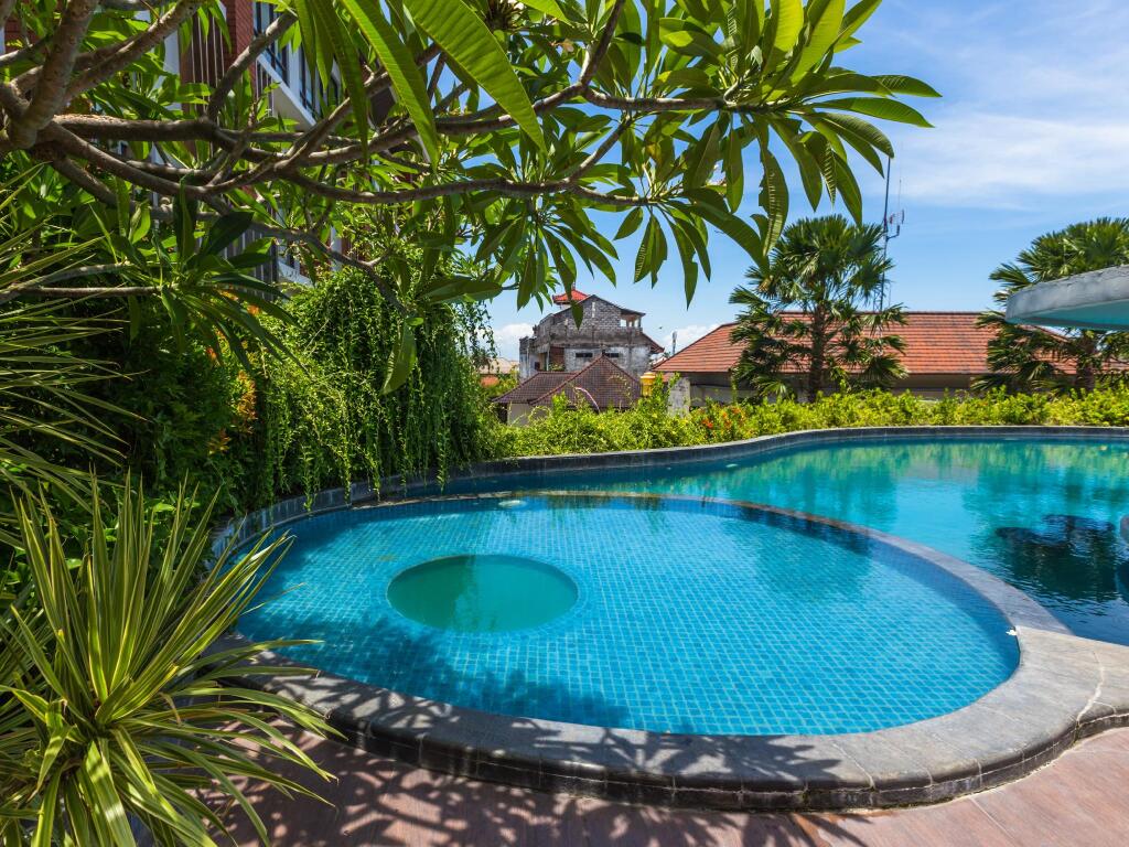 Ion Bali Benoa