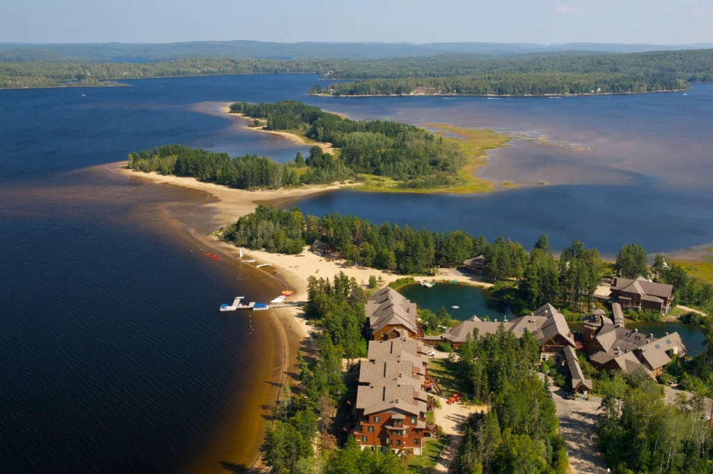 Auberge du Lac Taureau