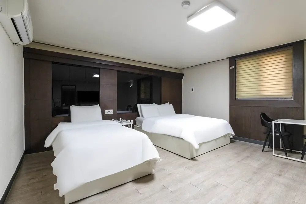 Premium room