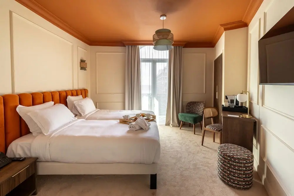 Superior Double room with balcony and with sea view (full double bed)