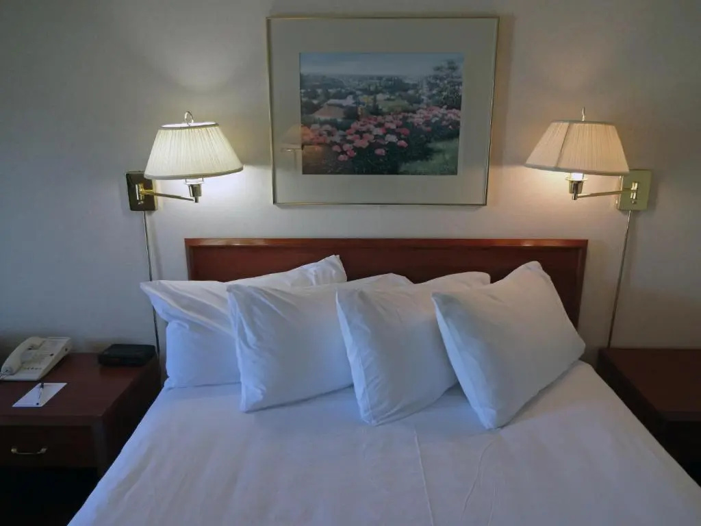 Powell River Town Centre Hotel - Chambres