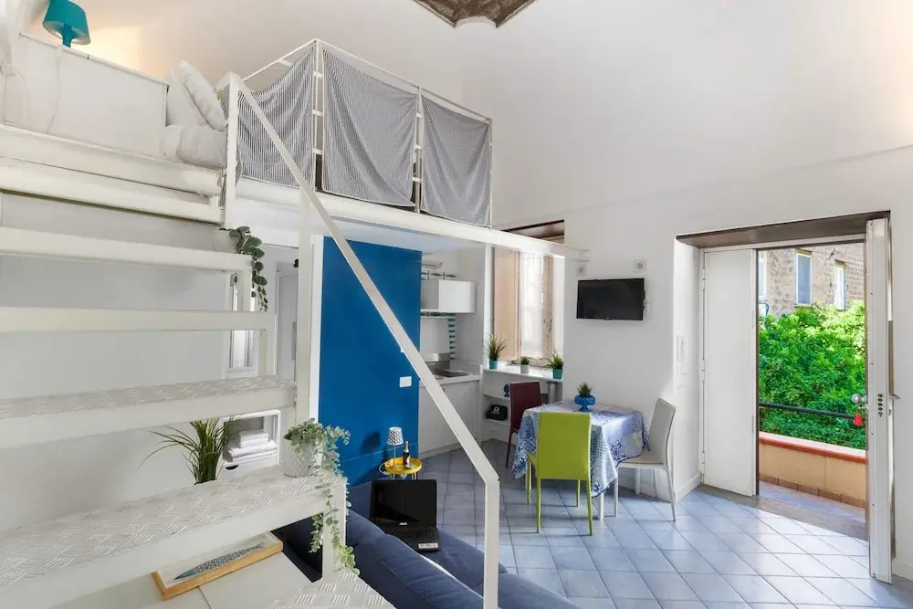 Casa Meta Blu S in Meta