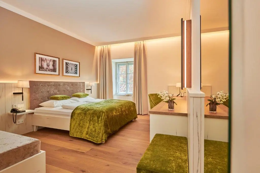 Schlosshotel an der Eisenstrasse - Chambres
