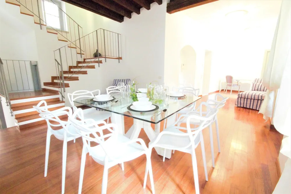 4 Bedrooms Deluxe Villa with balcony
