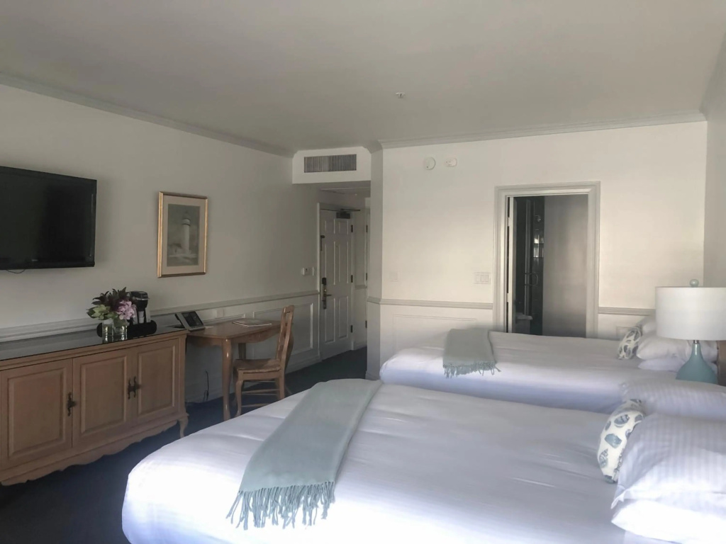 Riverside Hotel — 4