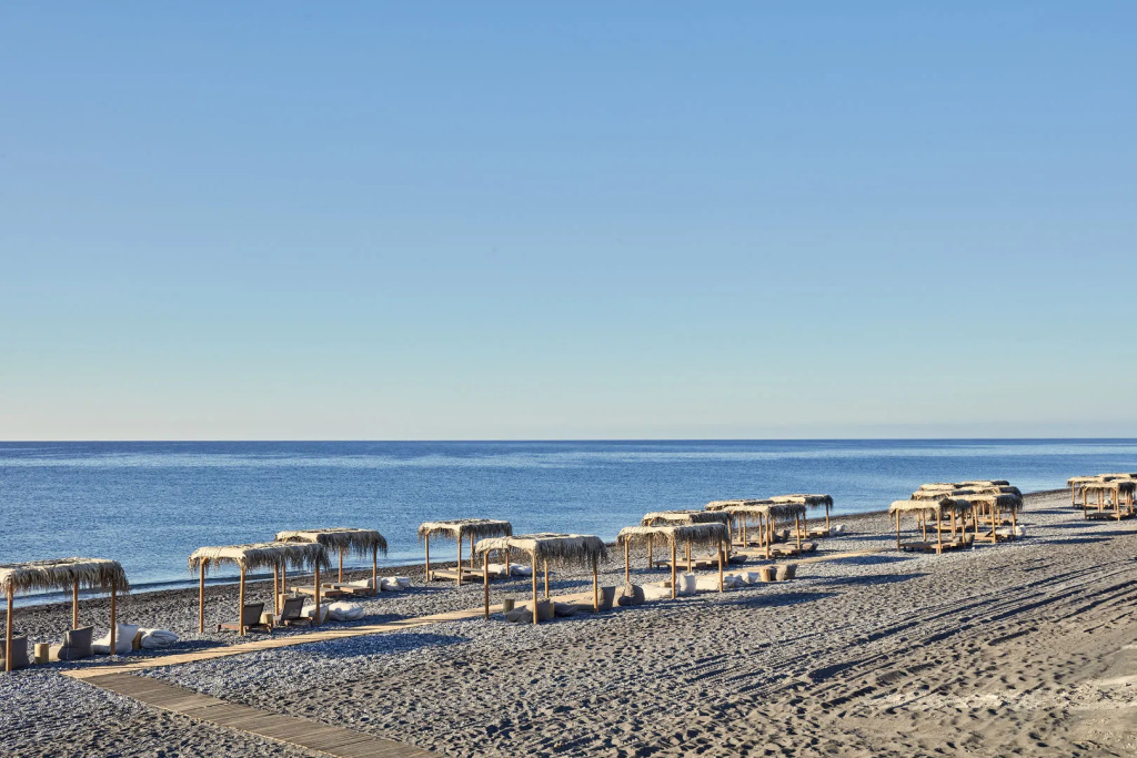 Beach & Waterfront