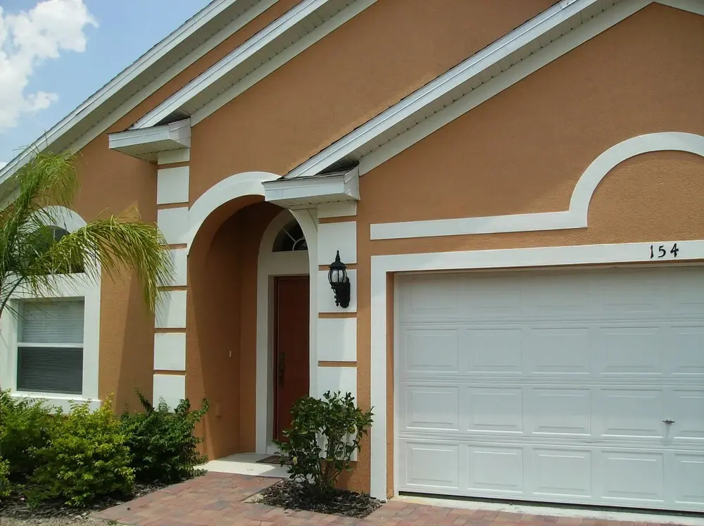 4 Bedroom - Budget Home With Private Pool