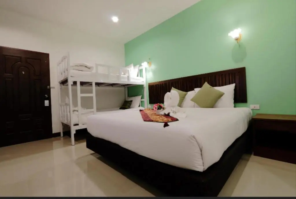 BS Airport at Phuket - Chambres