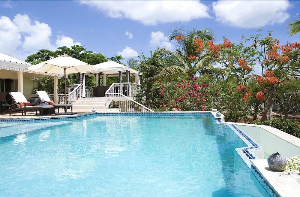 ле тер. сен мартен бар. ангилья достопримечательности. зак вилла. Ada julian hotel.