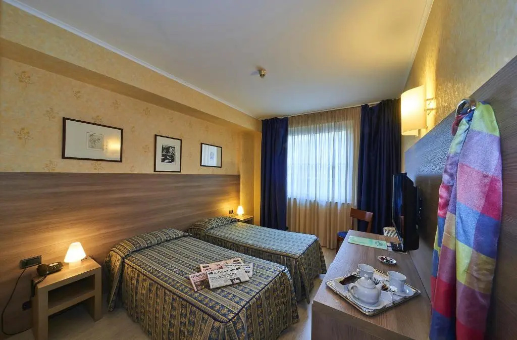 Standard Double room (twin beds)