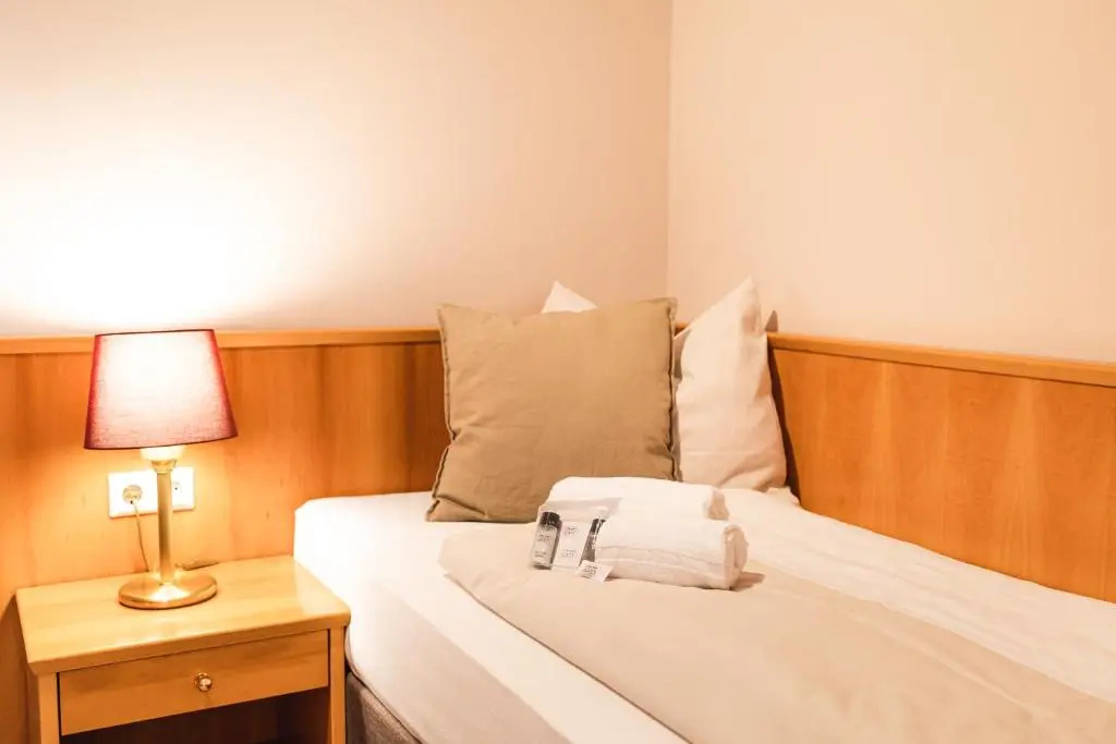 Hotel Restaurant Am Park - Chambres