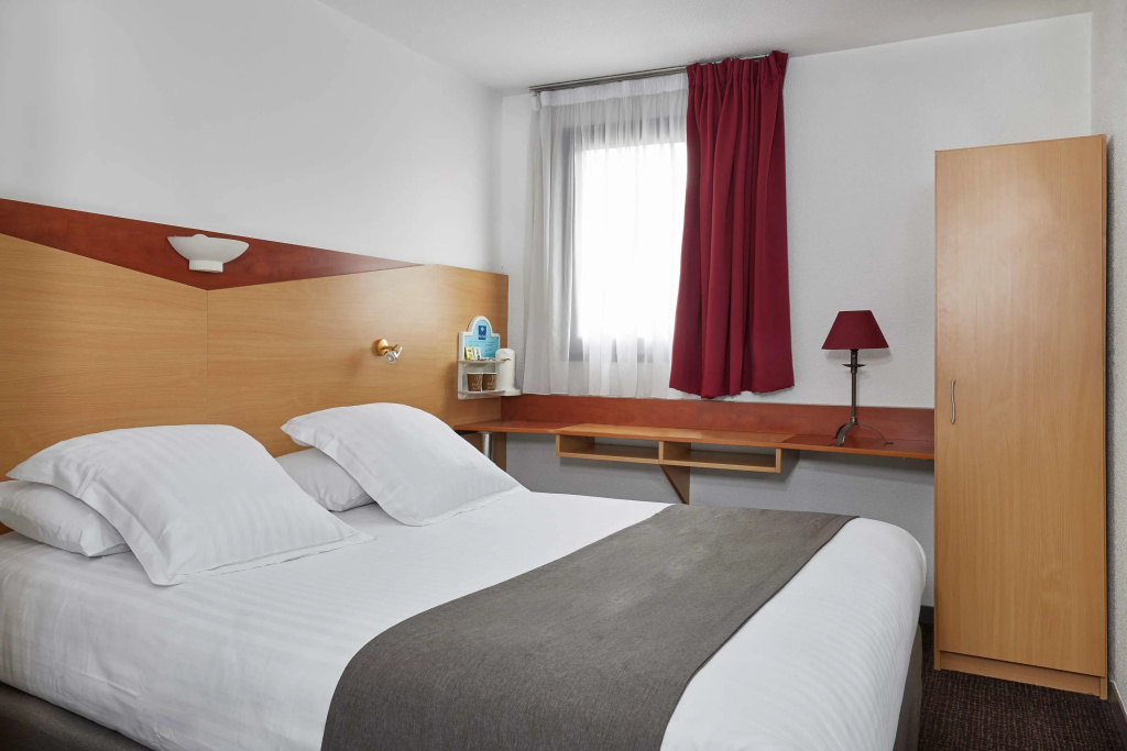 Hotel Isidore Nice Ouest — фото