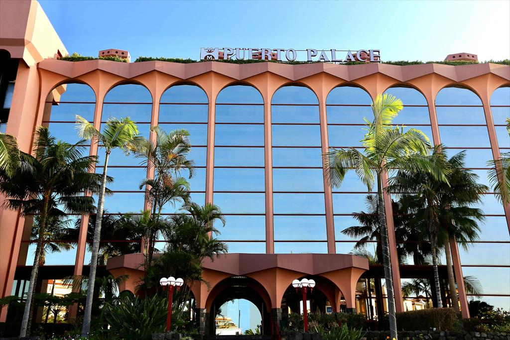 Hotel Puerto Palace