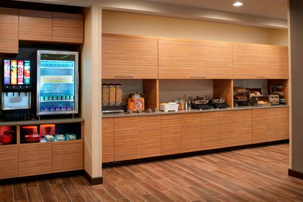 TownePlace Suites by Marriott Grand Rapids Airport - фото 24