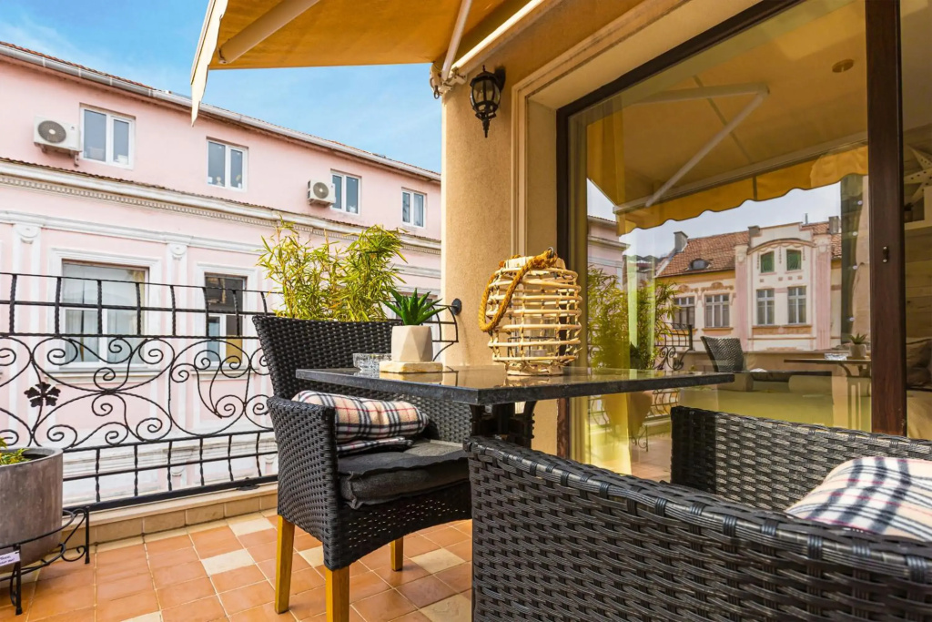 Luxury Central Apartment
