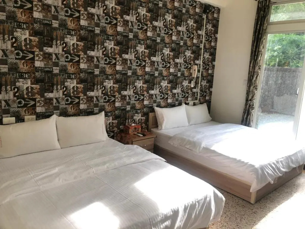 Standard Quadruple room with mountain view