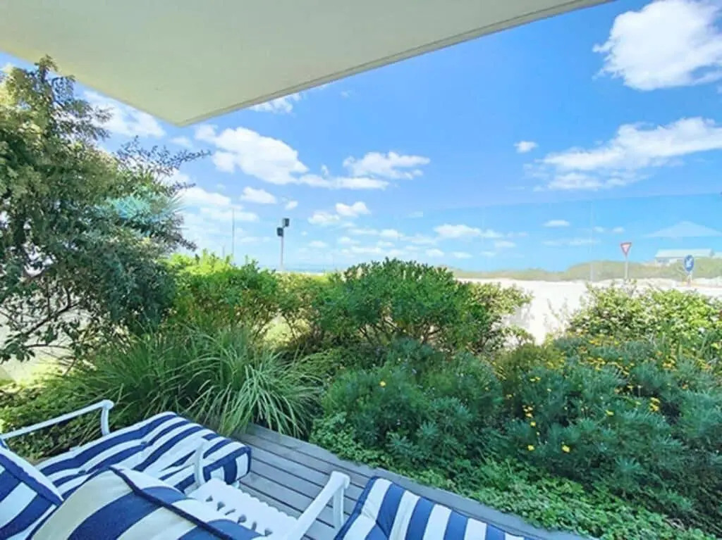 One Marine Drive Boutique Hotel - фото 10