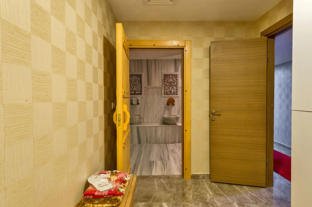 Отель Grand Pamir Hotel в Стамбуле