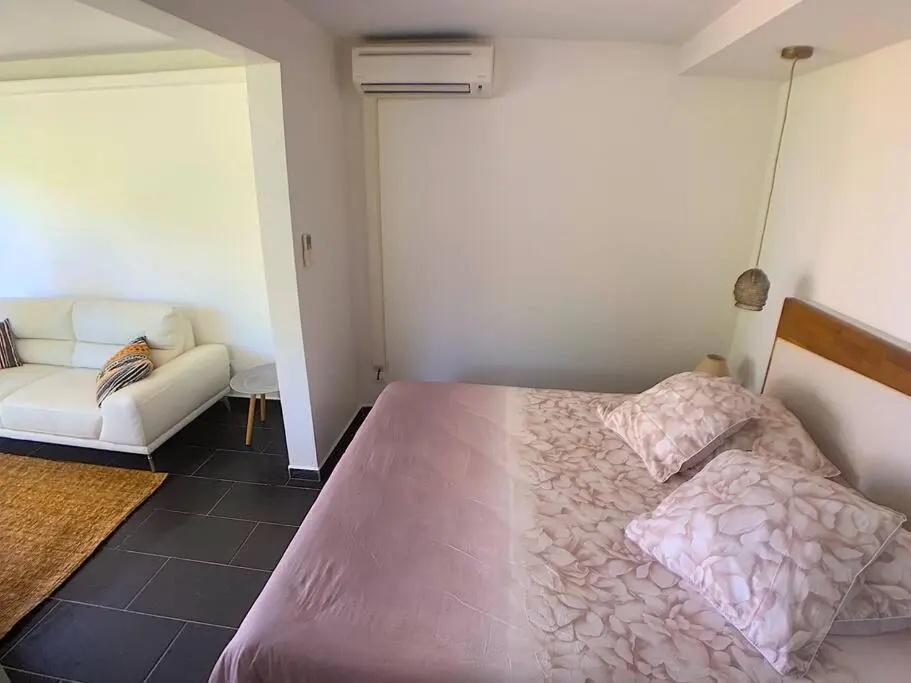 Studio Design (3*) avec vue mer et piscine photo 3
