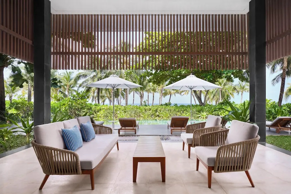 Intercontinental Phu Quoc Long Beach Resort