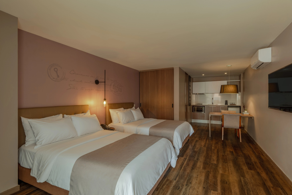 Sites Hotel — 3