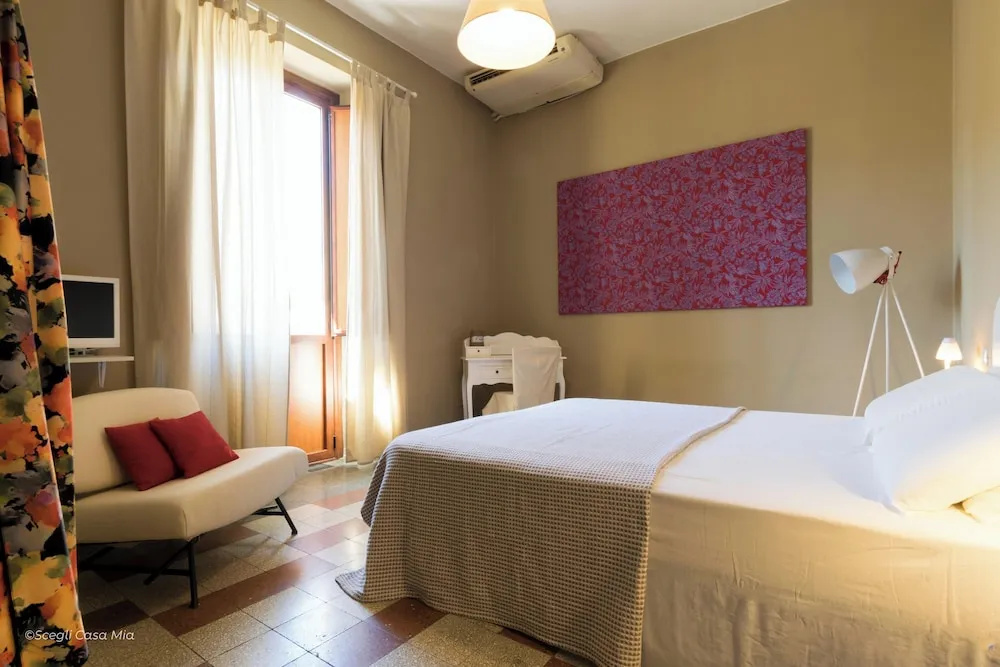 BluLassù Rooms & Apartments