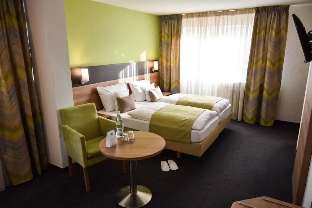 Superior Double room with balcony (full double bed)