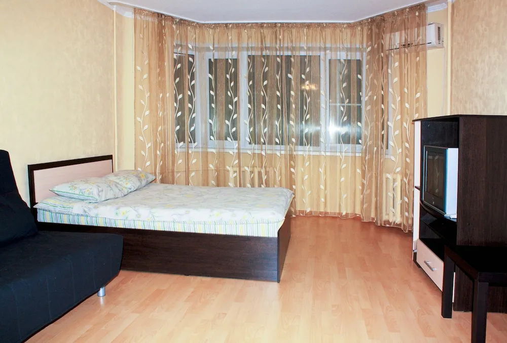 Apartment ALLiS-HALL on Tveritina 42-3 photo 3