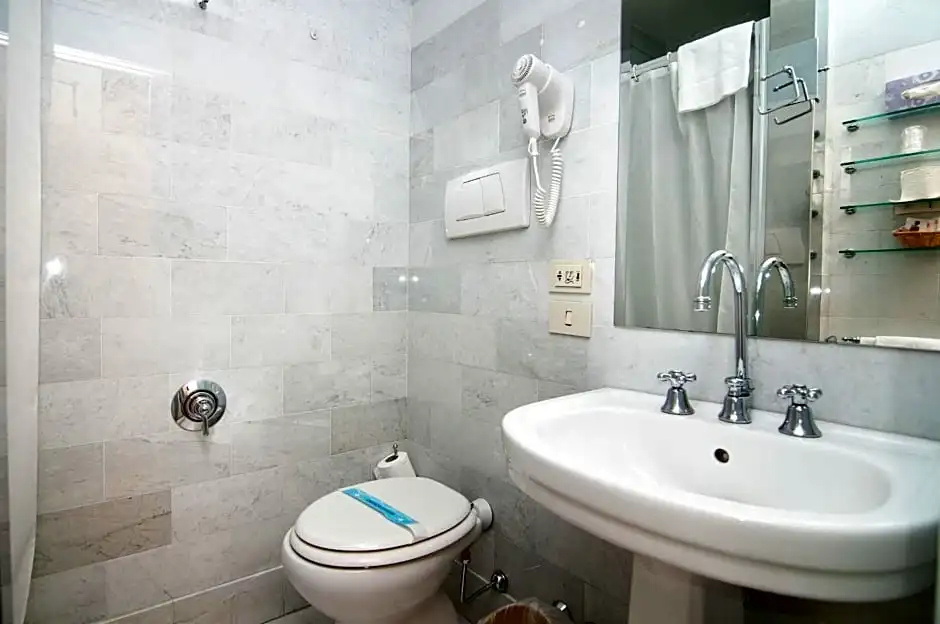 Alexandra Hotel - Chambres