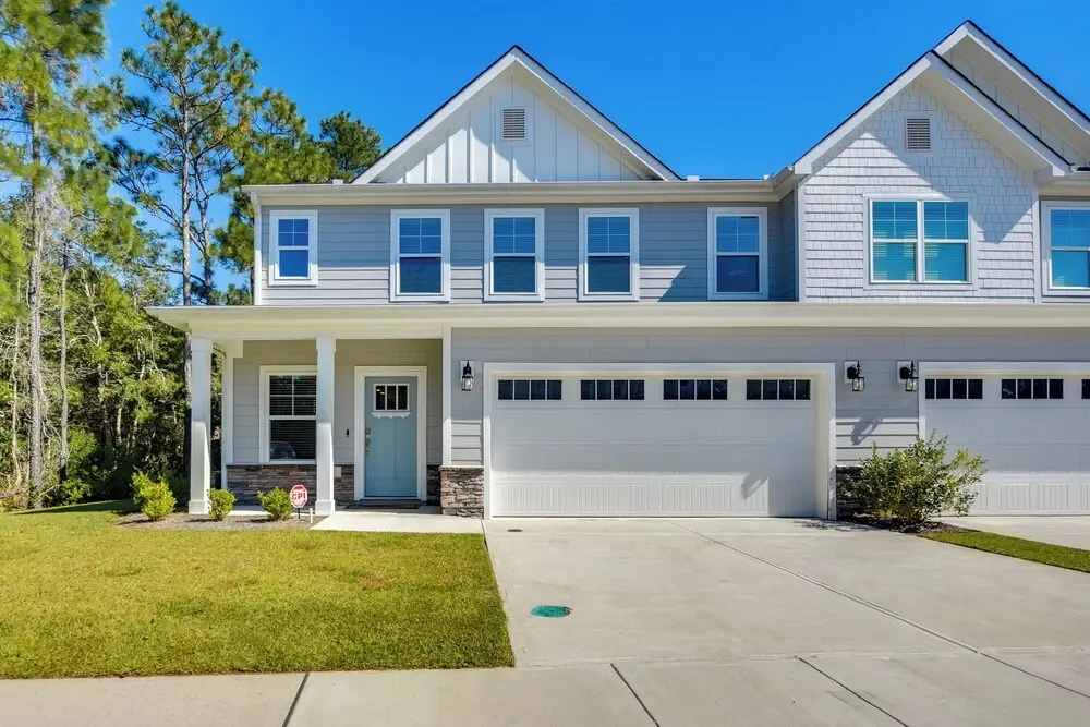 Townhome w/ Pool! 7 Mi to Ocean Isle Beach