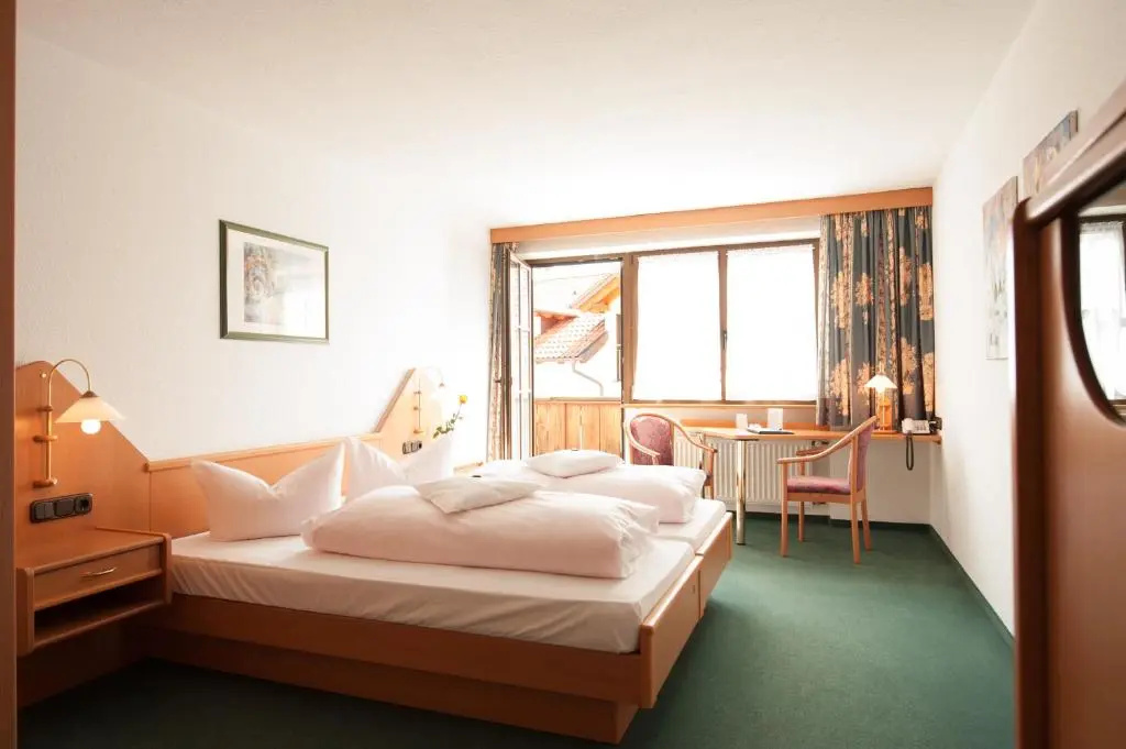 Standard Double room (full double bed)