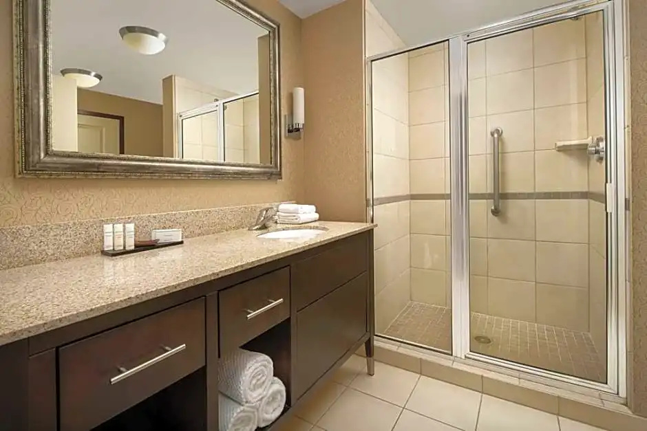 Embassy Suites by Hilton Birmingham Hoover Hotel - Chambres
