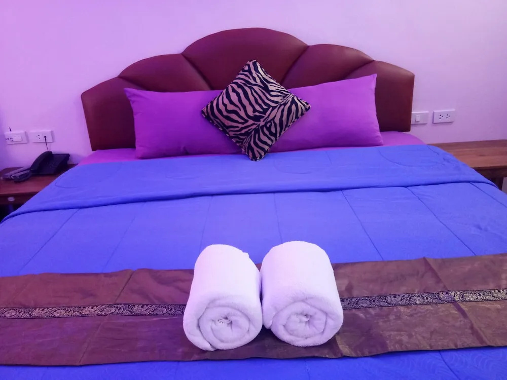 Standard Double room with balcony (full double bed)