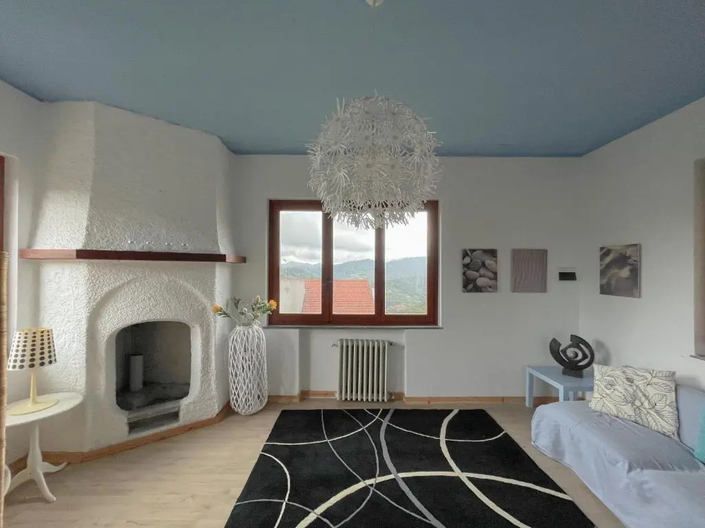 Apartment with sea view