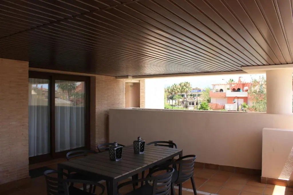 104 - Apartment with private swimming pool