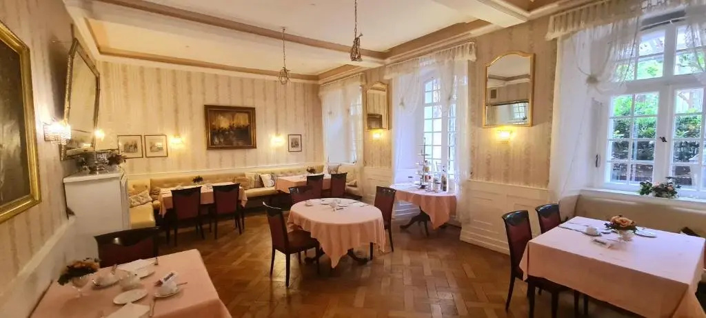 Hotel Zum Schwan - Chambres