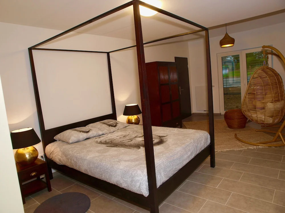 Superior Double room with land view (full double bed)