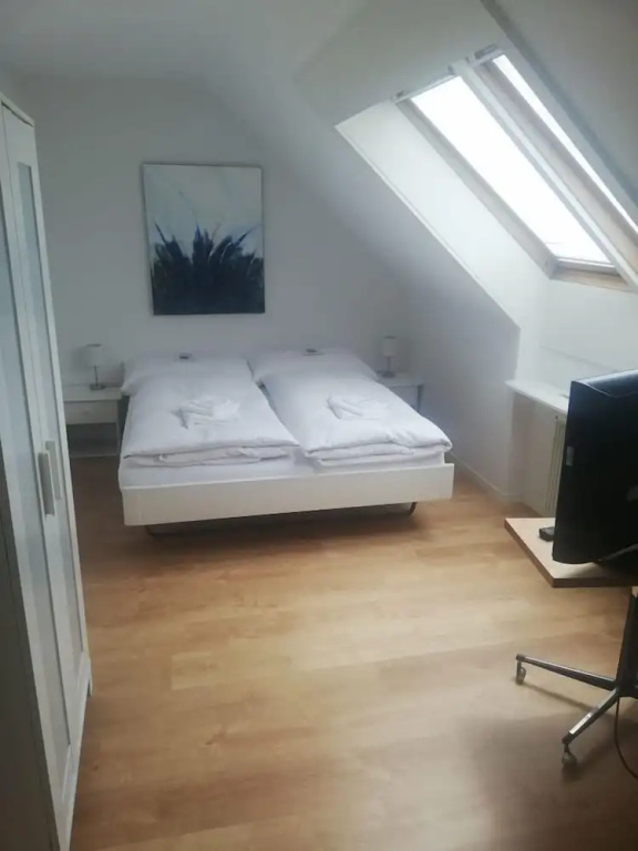Economy Double room (full double bed)