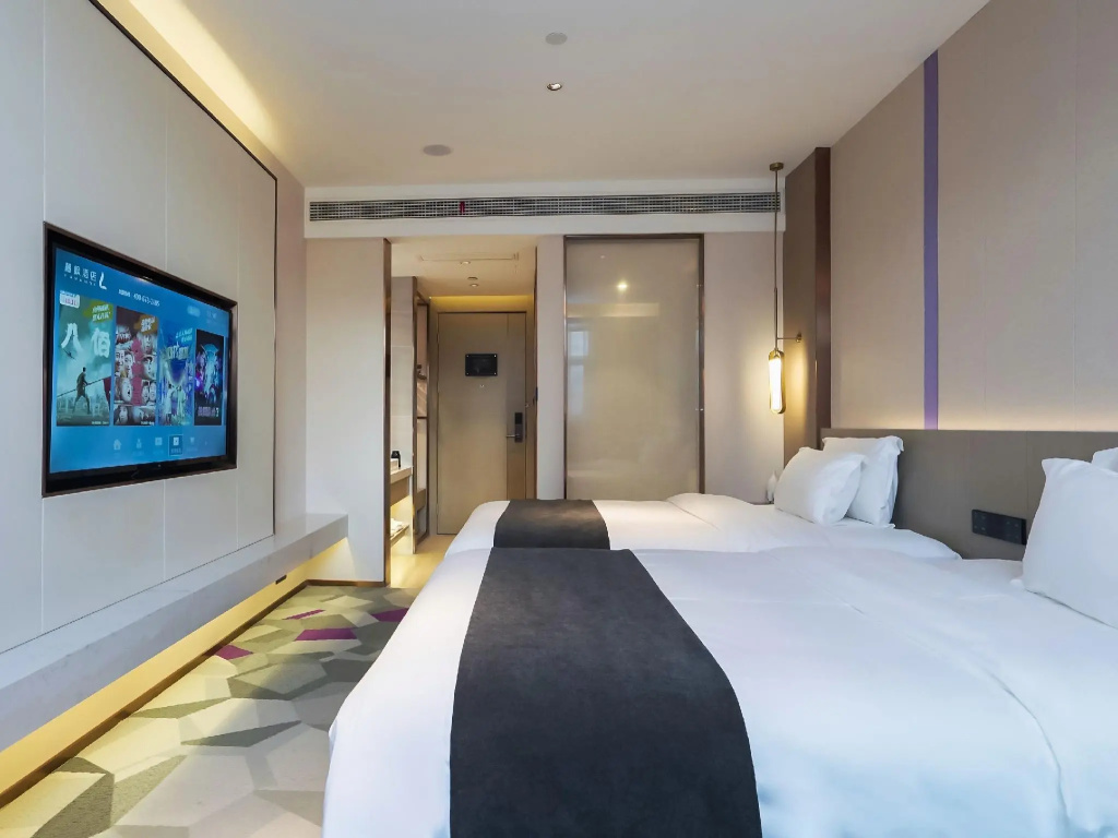 Lavande Hotel (Guangzhou Knowledge City Hetangxia subway station) — фото