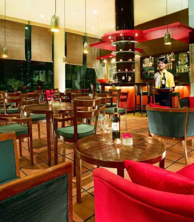 Food & Beverage