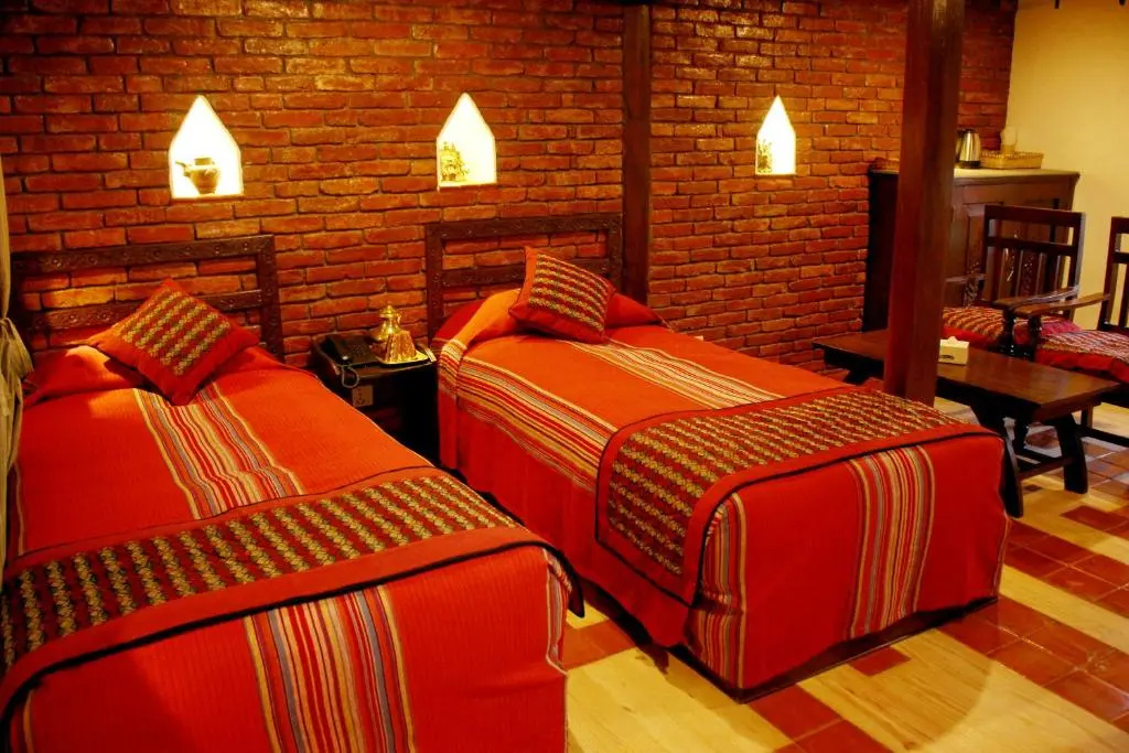 Deluxe Double room (full double bed)