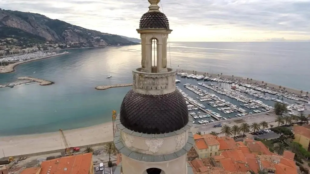 Voir la photo 2 — Menton nella vecchia città con vista mare