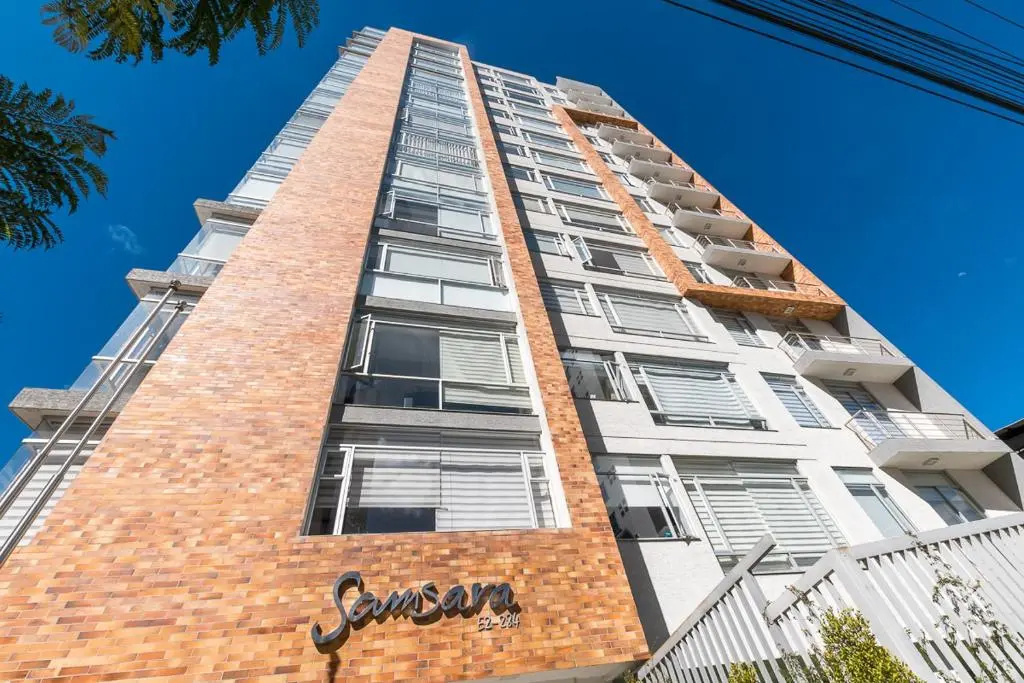 Suite de Lujo, Piso Alto, junto Parque Carolina