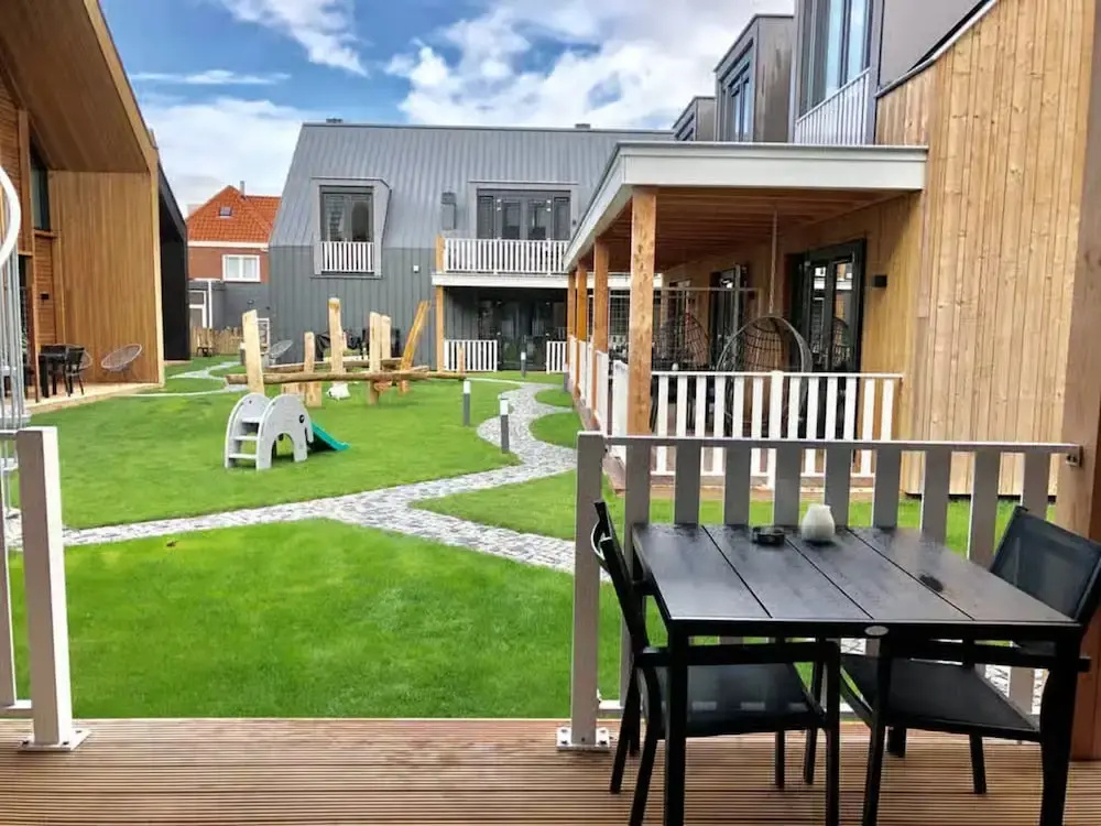Lodge With Beautiful View of the Church and Dunes