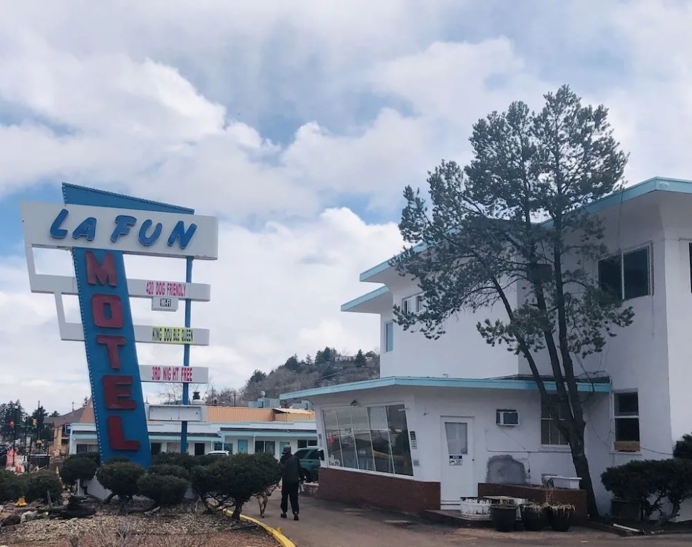 La Fon Motel